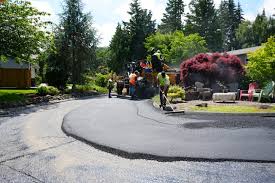 Best Concrete Driveway Installation  in Syracuse, UT